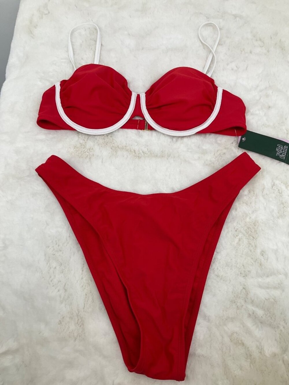 Wild Fable L (12-14) Red & White Underwire Bikini Set With Removable Pads - Picture 3 of 7
